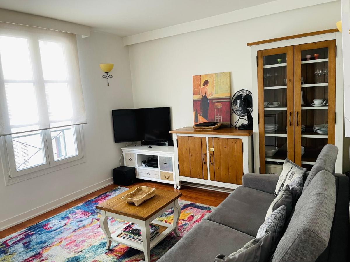Appartement Pleasure Little Treasure - Montmartre à Paris Extérieur photo